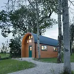 Oakwell Holiday Village