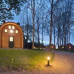 Oakwell Holiday Village