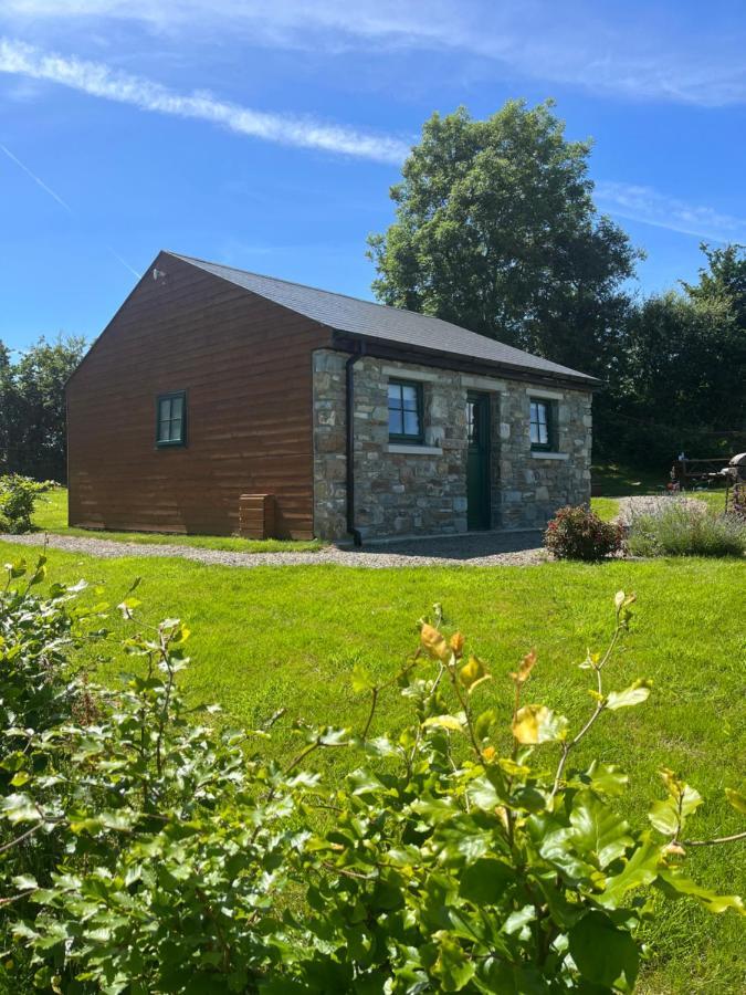 Oakwell Village * Ramelton